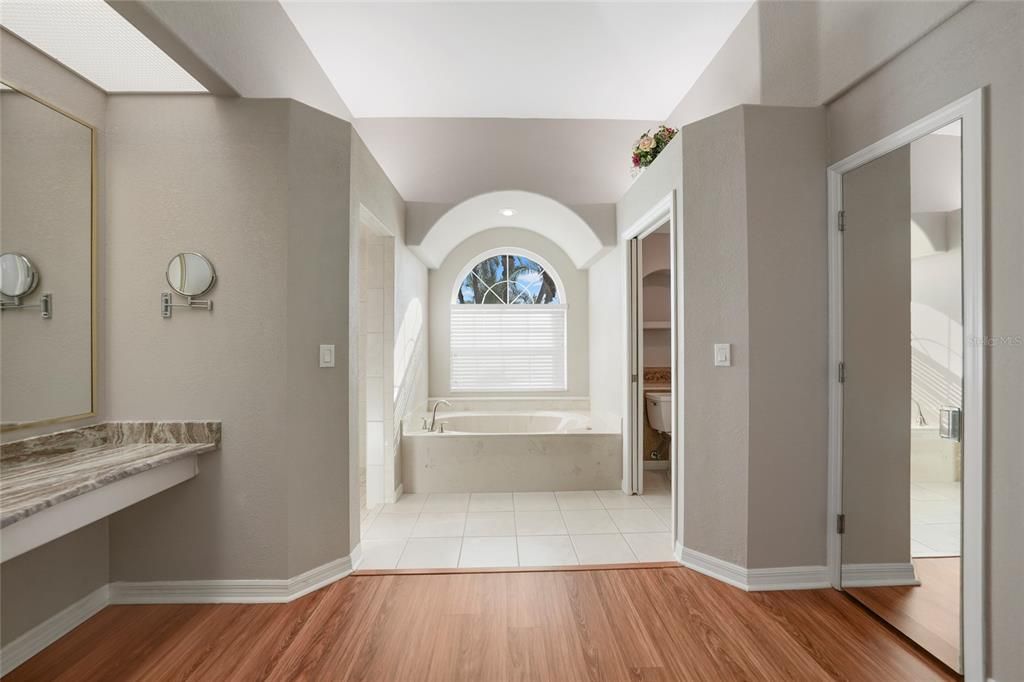 待售: $615,000 (3 贝兹, 2 浴室, 2927 平方英尺)