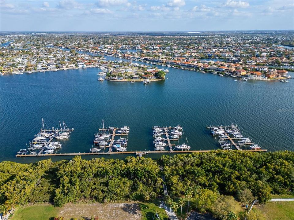 待售: $289,000 (0.30 acres)