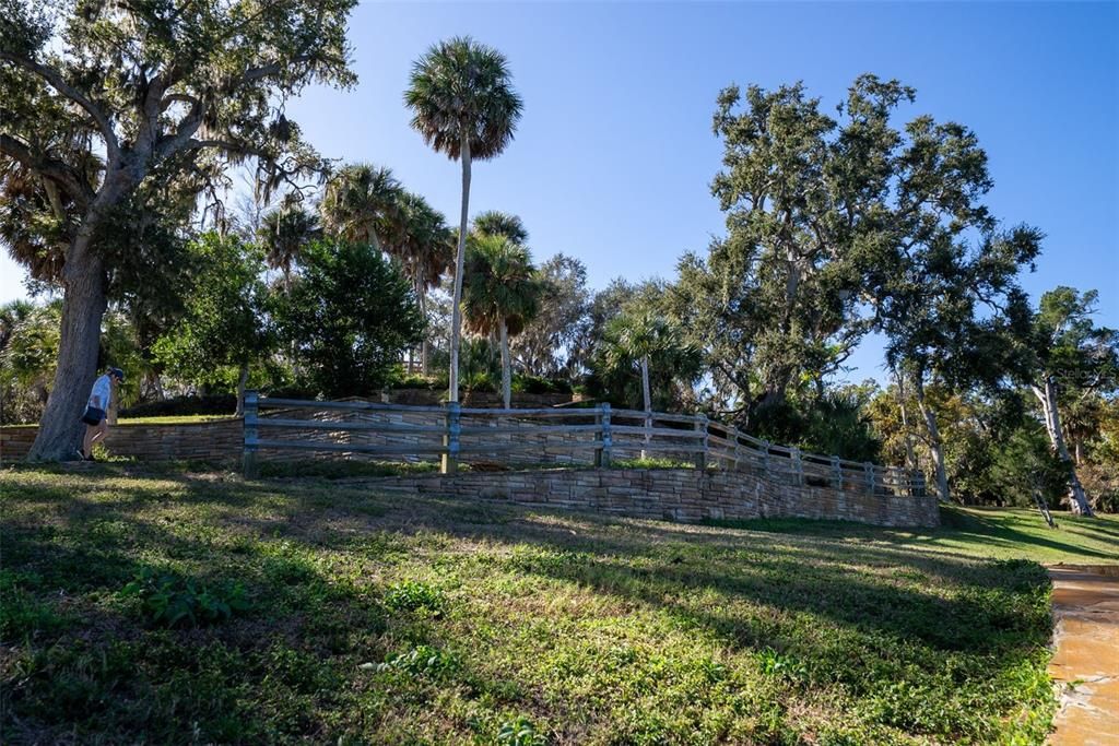 For Sale: $614,900 (2 beds, 1 baths, 748 Square Feet)