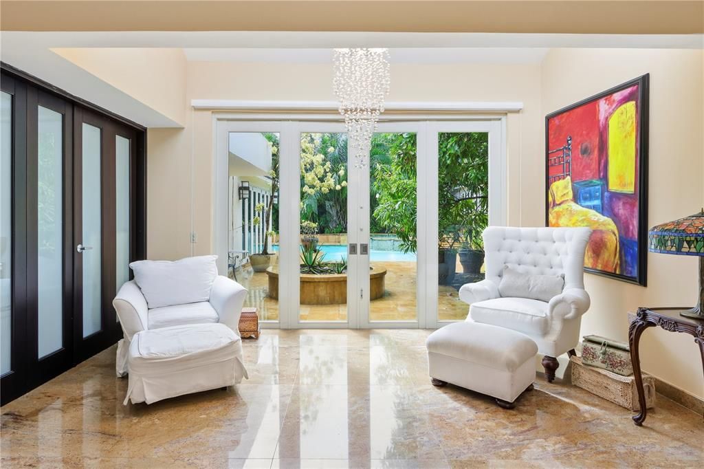 На продажу: $2,200,000 (5 спален, 4 ванн, 5599 Квадратных фут)