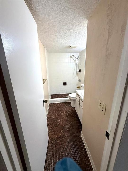 For Sale: $85,000 (2 beds, 2 baths, 1256 Square Feet)