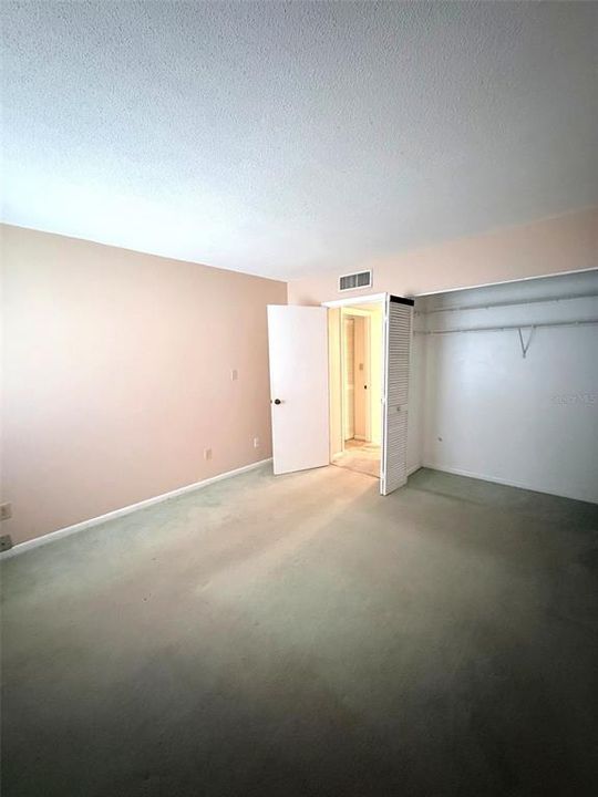 For Sale: $85,000 (2 beds, 2 baths, 1256 Square Feet)