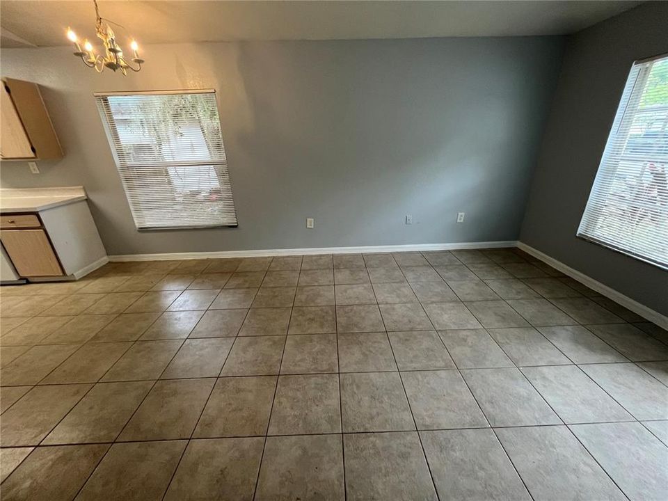 В аренду: $1,680 (3 спален, 2 ванн, 1101 Квадратных фут)