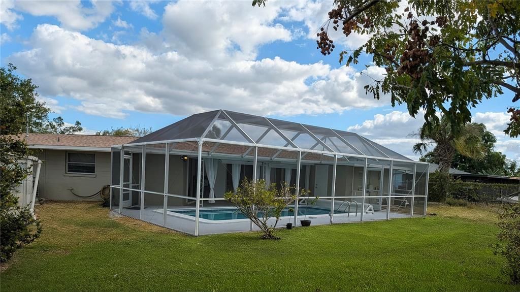 На продажу: $279,000 (2 спален, 2 ванн, 1325 Квадратных фут)