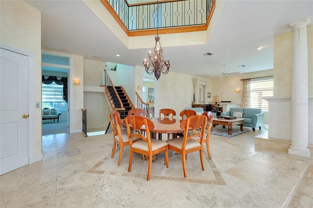 На продажу: $4,500,000 (5 спален, 4 ванн, 5043 Квадратных фут)