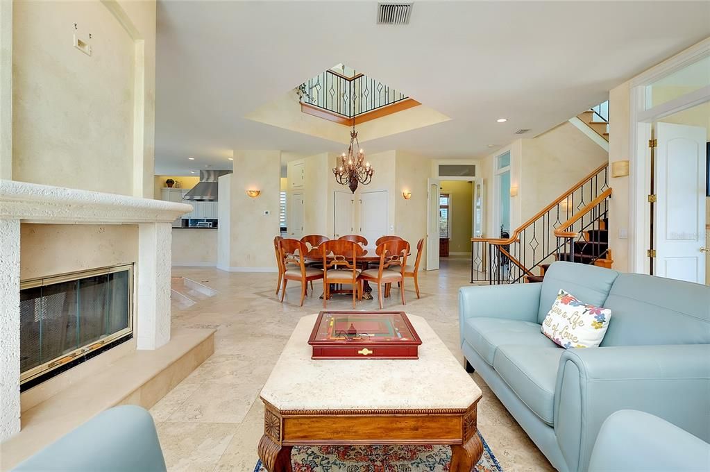 На продажу: $4,500,000 (5 спален, 4 ванн, 5043 Квадратных фут)