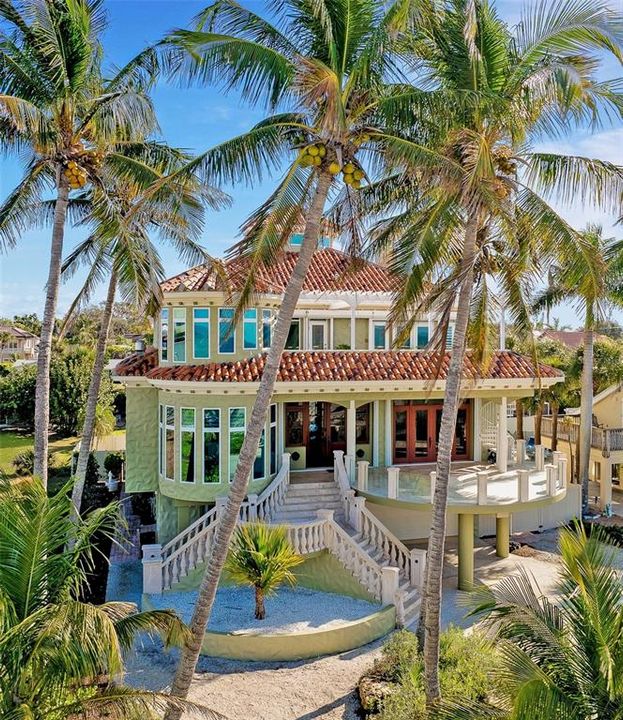 На продажу: $4,500,000 (5 спален, 4 ванн, 5043 Квадратных фут)