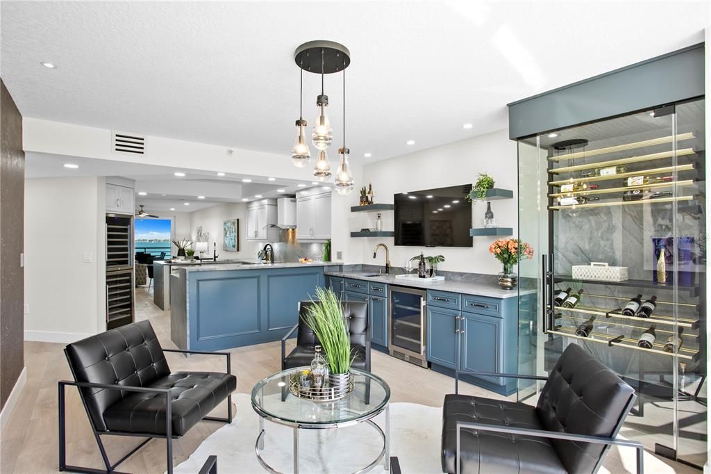 For Sale: $1,295,000 (2 beds, 2 baths, 1822 Square Feet)