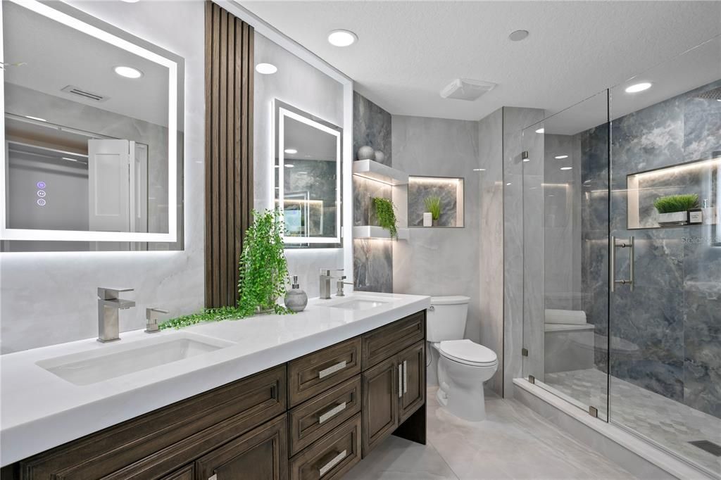 For Sale: $1,295,000 (2 beds, 2 baths, 1822 Square Feet)