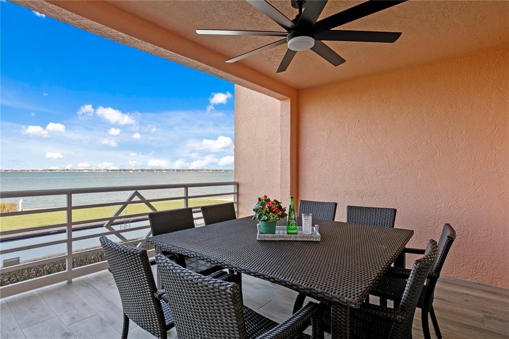 For Sale: $1,295,000 (2 beds, 2 baths, 1822 Square Feet)