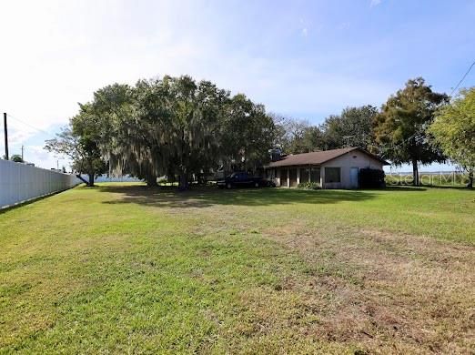 For Sale: $975,000 (3 beds, 2 baths, 1559 Square Feet)