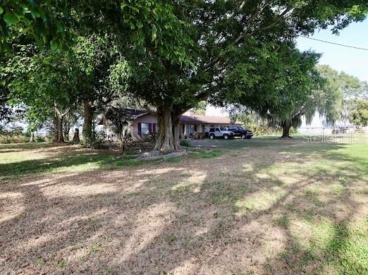 For Sale: $975,000 (3 beds, 2 baths, 1559 Square Feet)