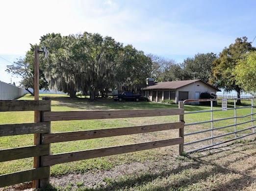For Sale: $975,000 (3 beds, 2 baths, 1559 Square Feet)