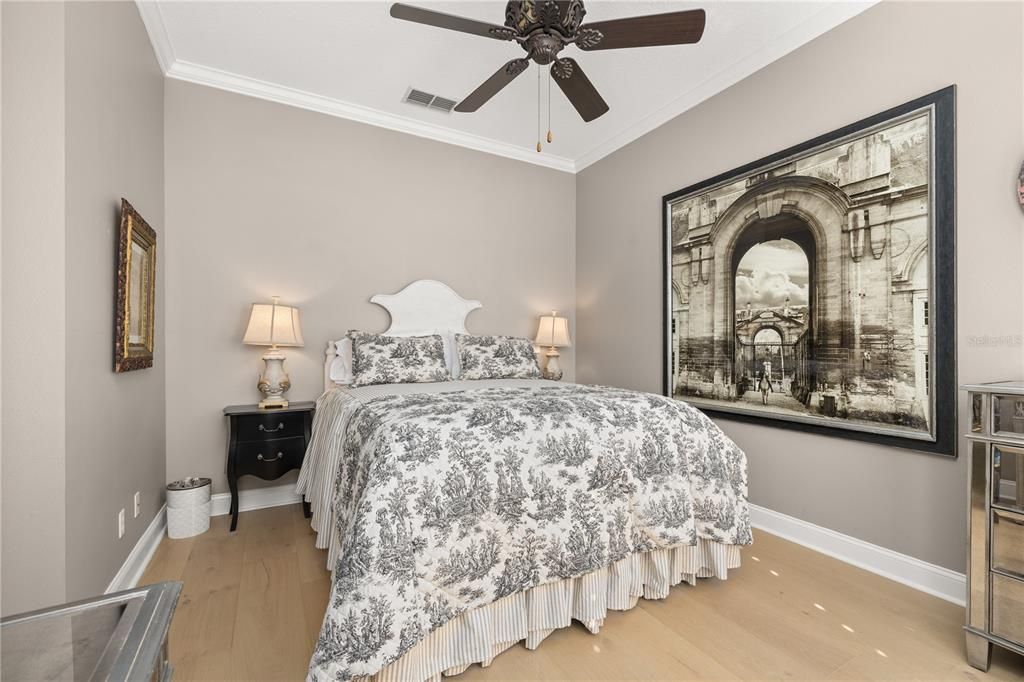 На продажу: $2,100,000 (5 спален, 5 ванн, 4347 Квадратных фут)