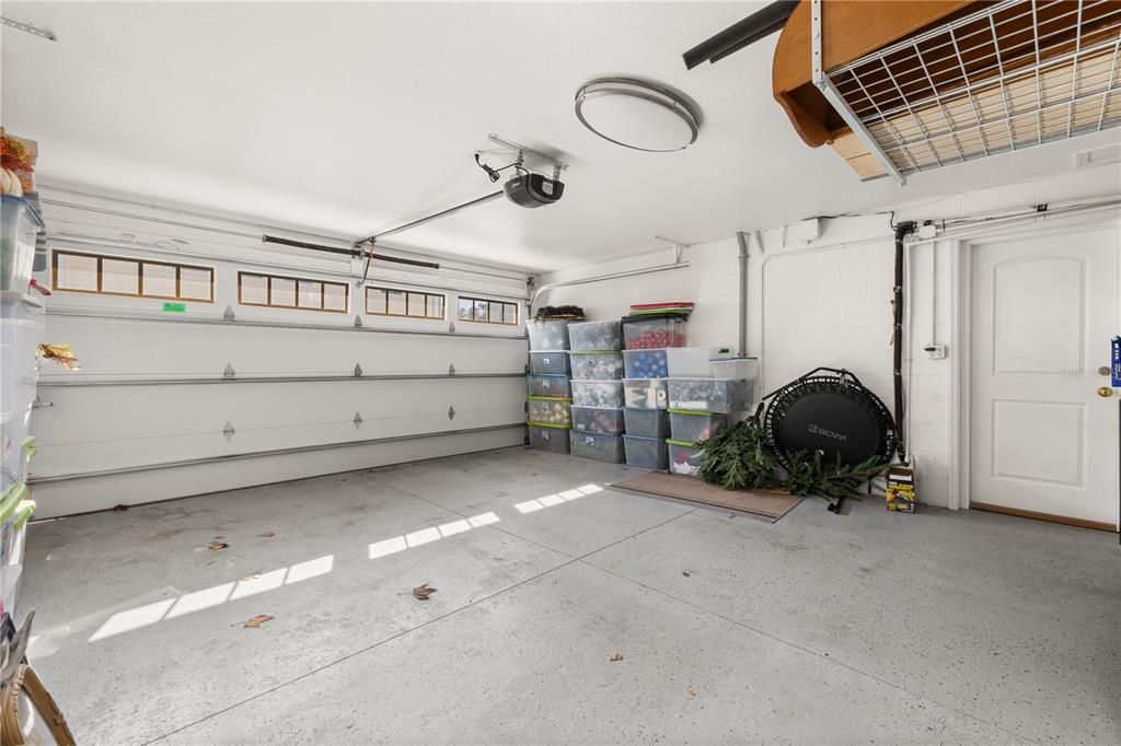 На продажу: $2,100,000 (5 спален, 5 ванн, 4347 Квадратных фут)