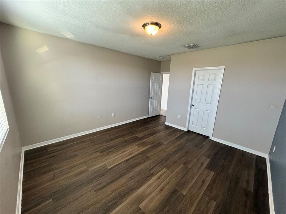 В аренду: $2,100 (3 спален, 2 ванн, 1950 Квадратных фут)