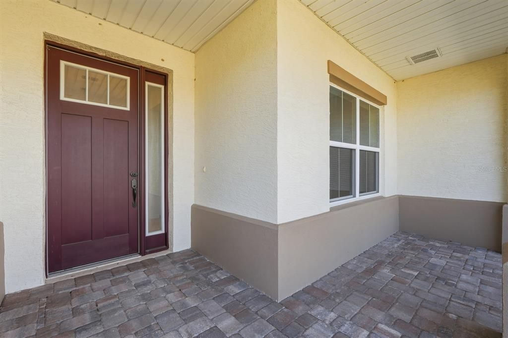 For Sale: $330,000 (2 beds, 2 baths, 1651 Square Feet)
