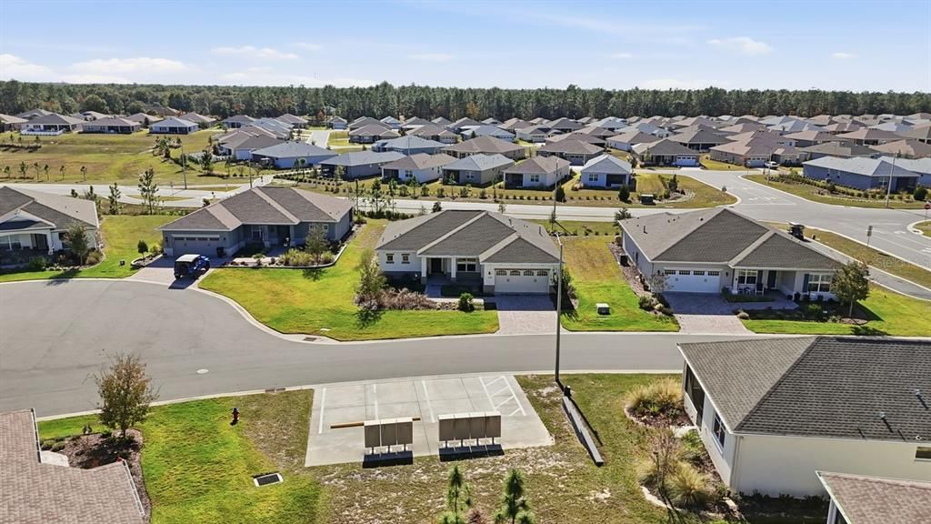 For Sale: $330,000 (2 beds, 2 baths, 1651 Square Feet)