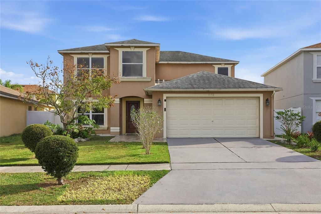 En Venta: $455,900 (5 camas, 2 baños, 2585 Pies cuadrados)