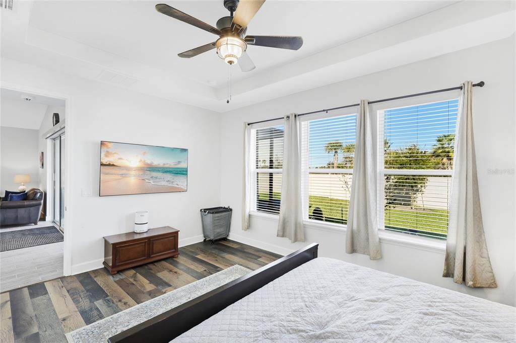 待售: $585,000 (3 贝兹, 2 浴室, 2055 平方英尺)