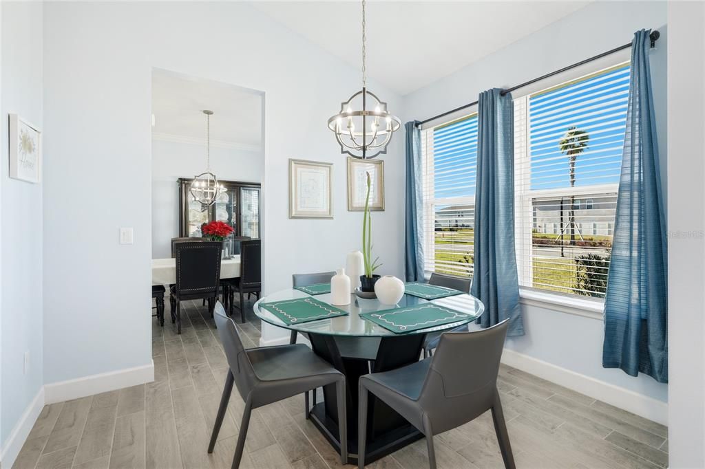 待售: $585,000 (3 贝兹, 2 浴室, 2055 平方英尺)