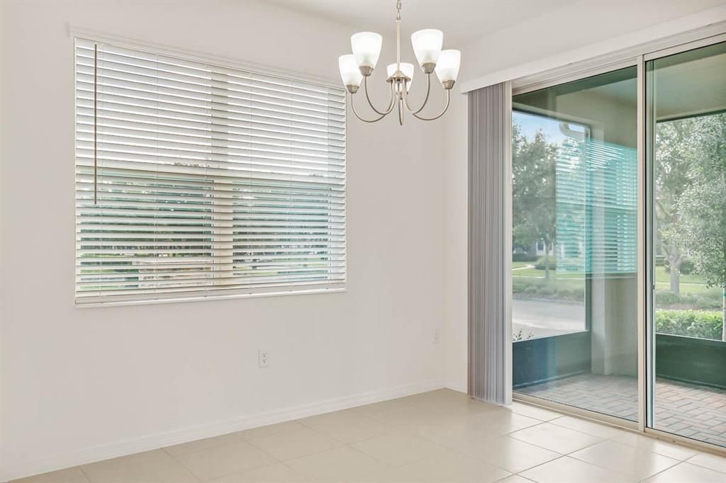 В аренду: $2,450 (3 спален, 2 ванн, 1720 Квадратных фут)