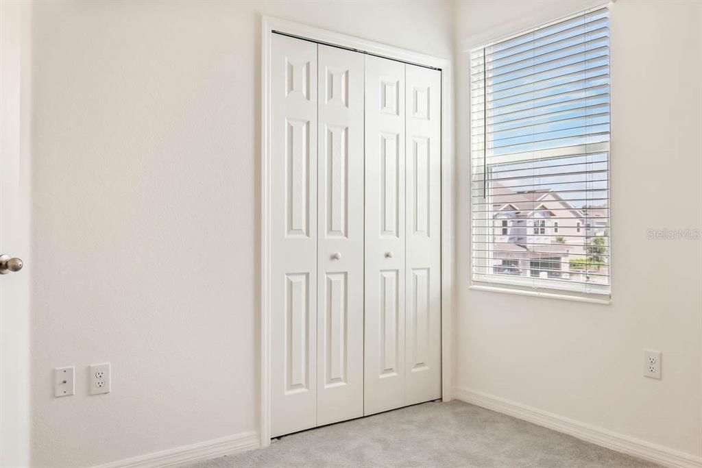 В аренду: $2,450 (3 спален, 2 ванн, 1720 Квадратных фут)