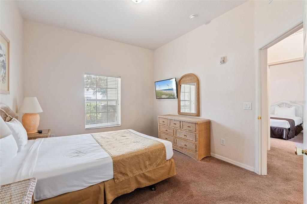 En Venta: $185,000 (3 camas, 2 baños, 1227 Pies cuadrados)