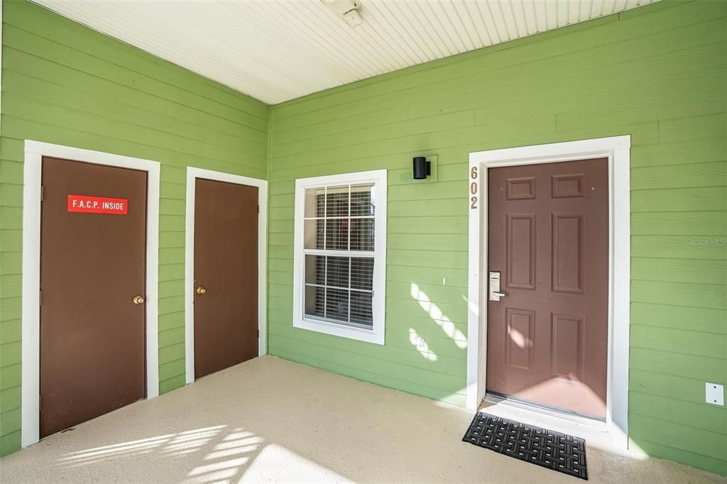 En Venta: $185,000 (3 camas, 2 baños, 1227 Pies cuadrados)