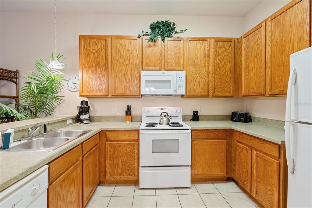 En Venta: $185,000 (3 camas, 2 baños, 1227 Pies cuadrados)