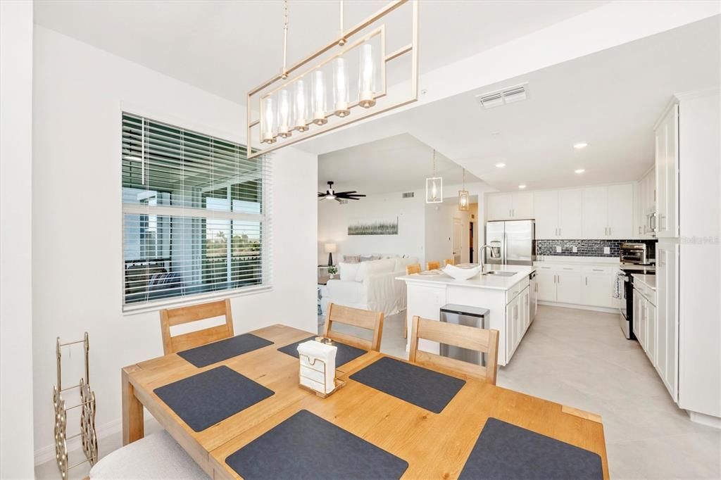 For Rent: $5,500 (2 beds, 2 baths, 1154 Square Feet)