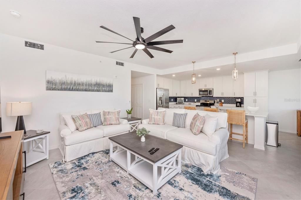 For Rent: $5,500 (2 beds, 2 baths, 1154 Square Feet)