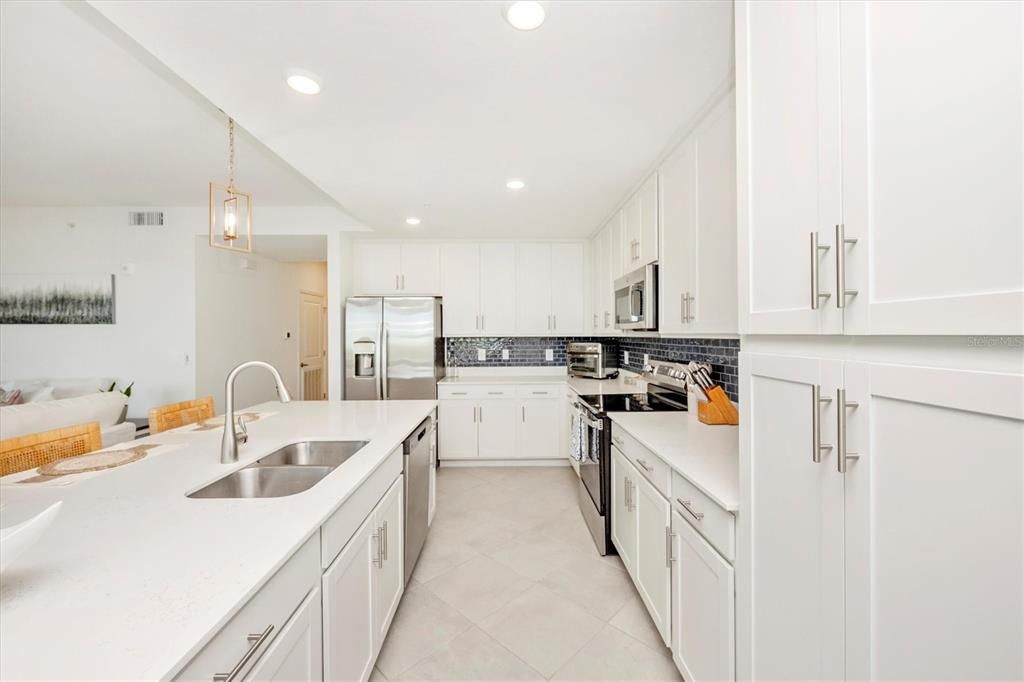 For Rent: $5,500 (2 beds, 2 baths, 1154 Square Feet)