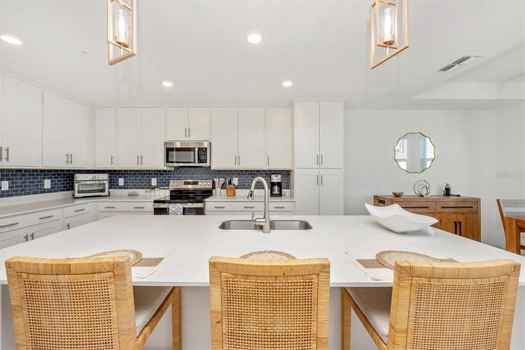 For Rent: $5,500 (2 beds, 2 baths, 1154 Square Feet)