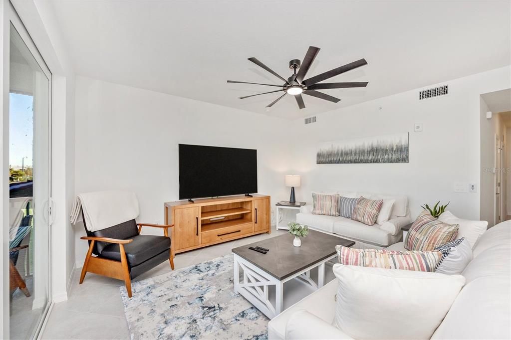 For Rent: $5,500 (2 beds, 2 baths, 1154 Square Feet)