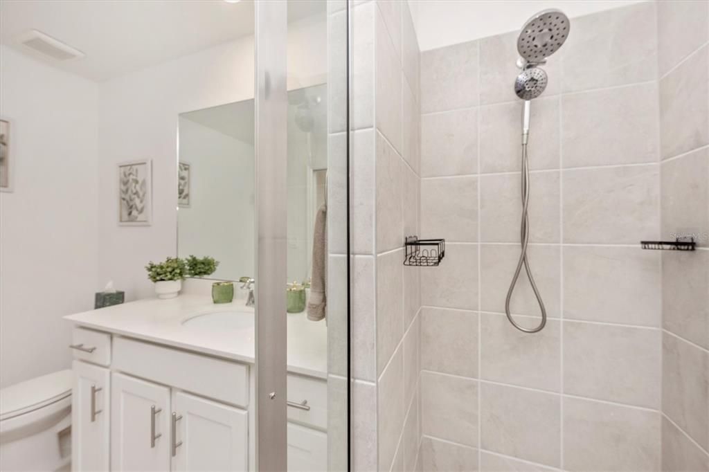 For Rent: $5,500 (2 beds, 2 baths, 1154 Square Feet)