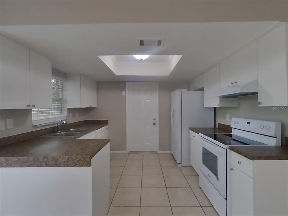 En Renta: $1,799 (3 camas, 2 baños, 1100 Pies cuadrados)