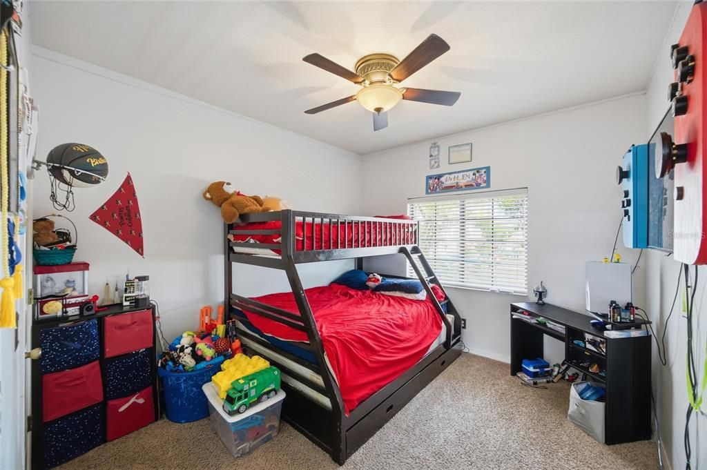 待售: $249,900 (3 贝兹, 2 浴室, 1630 平方英尺)