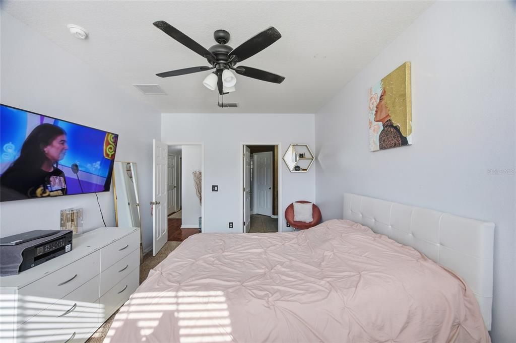 待售: $249,900 (3 贝兹, 2 浴室, 1630 平方英尺)