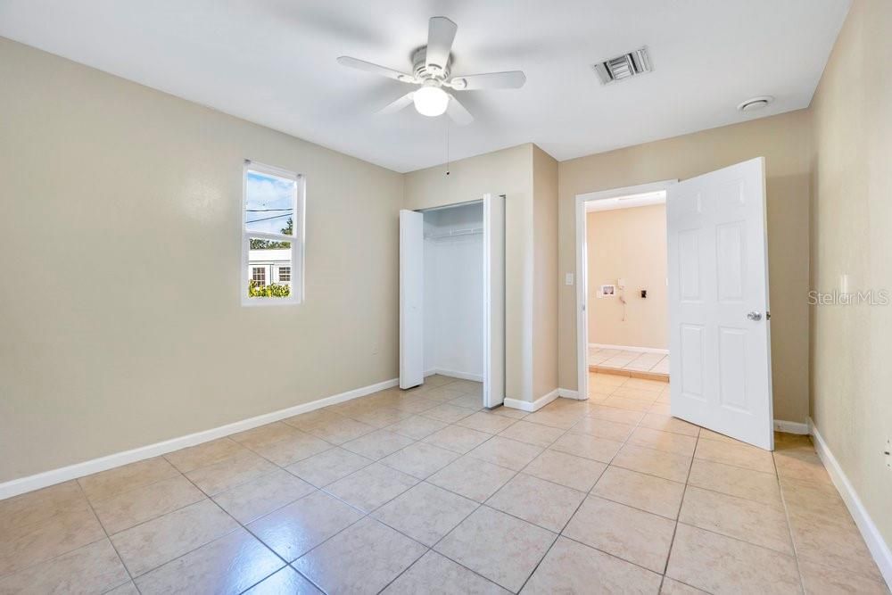 For Sale: $340,000 (3 beds, 2 baths, 1225 Square Feet)