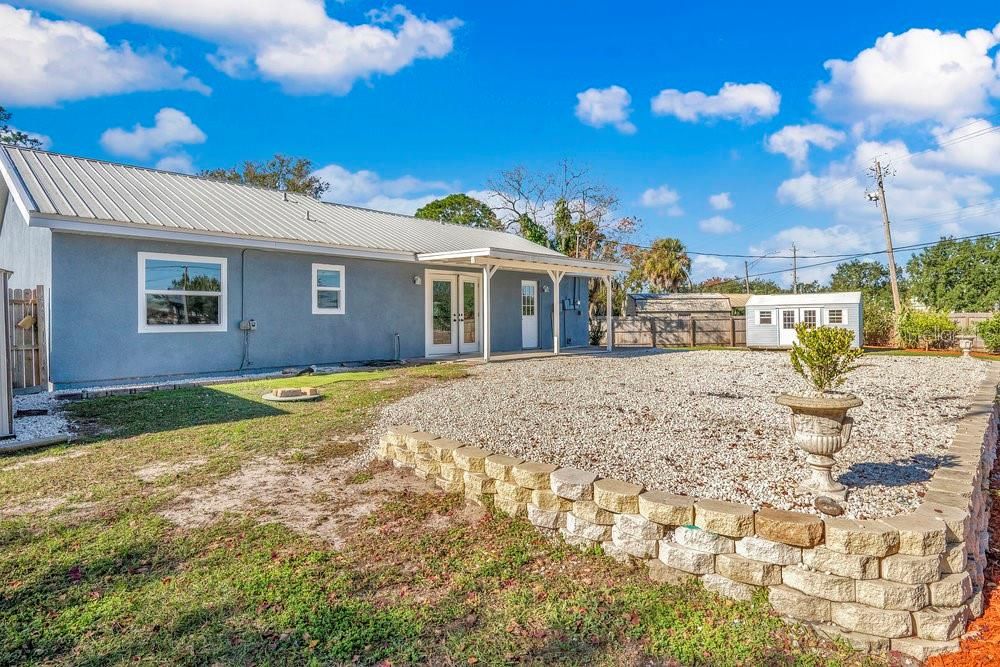 For Sale: $340,000 (3 beds, 2 baths, 1225 Square Feet)