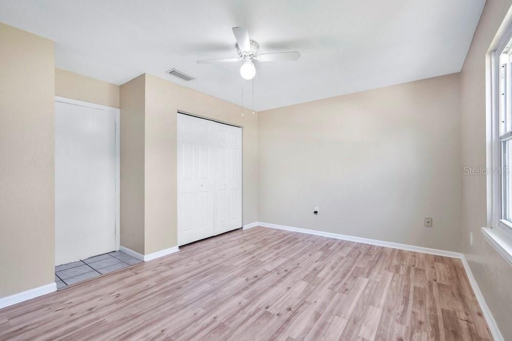 For Sale: $340,000 (3 beds, 2 baths, 1225 Square Feet)