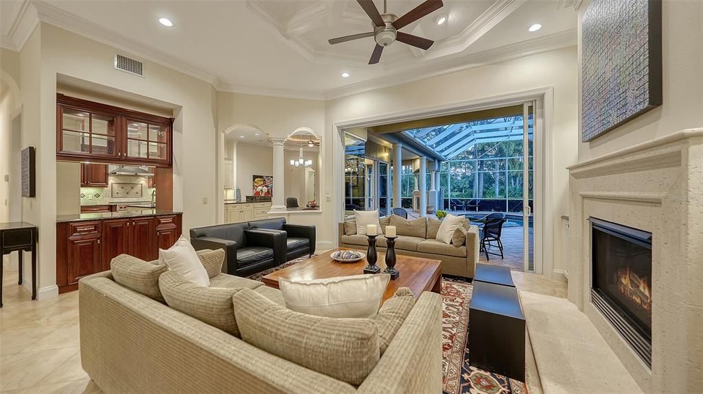 En Venta: $1,825,000 (4 camas, 4 baños, 4247 Pies cuadrados)