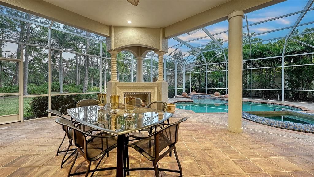 En Venta: $1,825,000 (4 camas, 4 baños, 4247 Pies cuadrados)