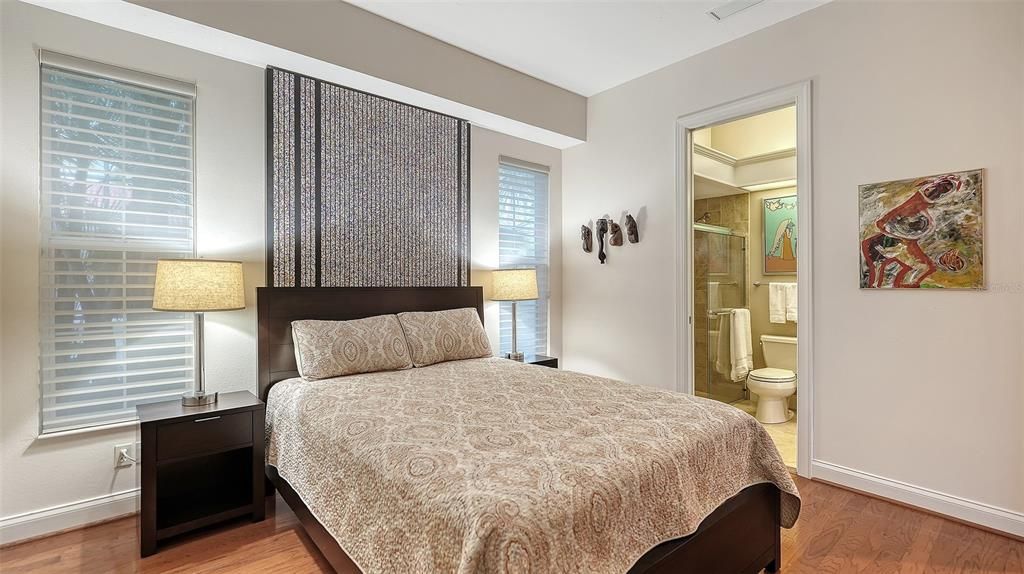 En Venta: $1,825,000 (4 camas, 4 baños, 4247 Pies cuadrados)