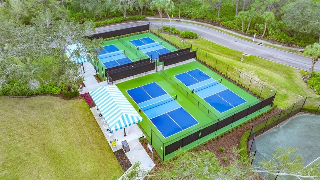 En Venta: $1,825,000 (4 camas, 4 baños, 4247 Pies cuadrados)