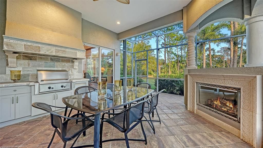 En Venta: $1,825,000 (4 camas, 4 baños, 4247 Pies cuadrados)