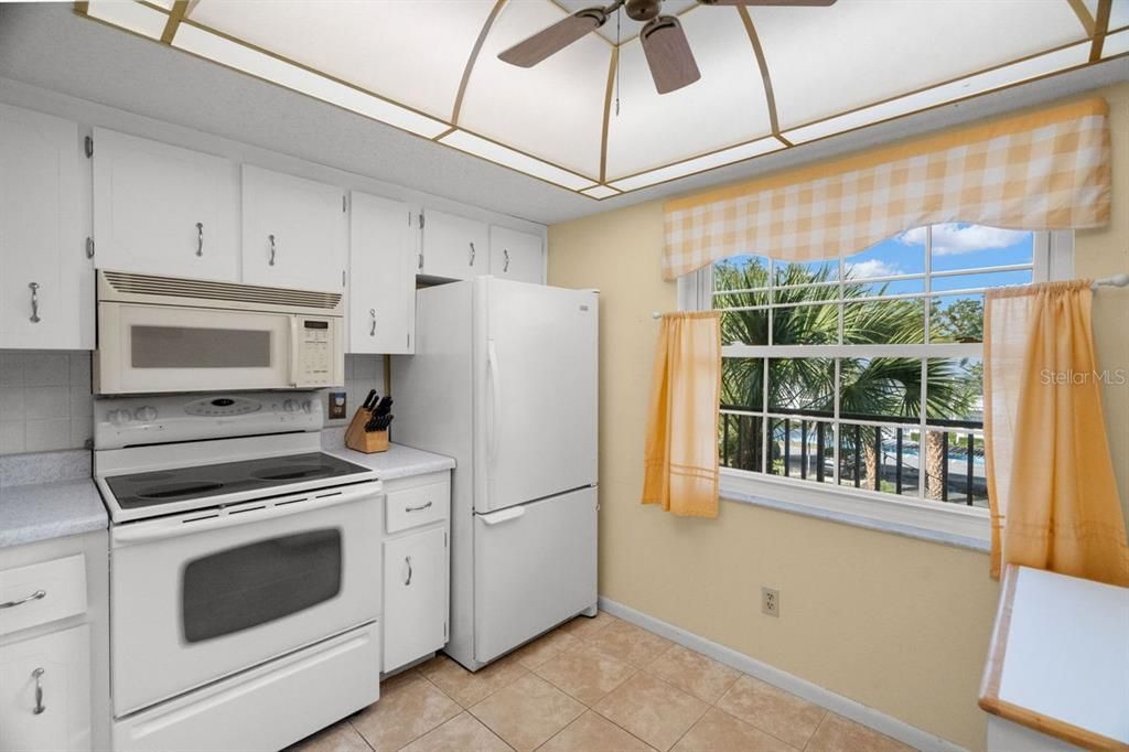 En Venta: $179,900 (2 camas, 2 baños, 1044 Pies cuadrados)