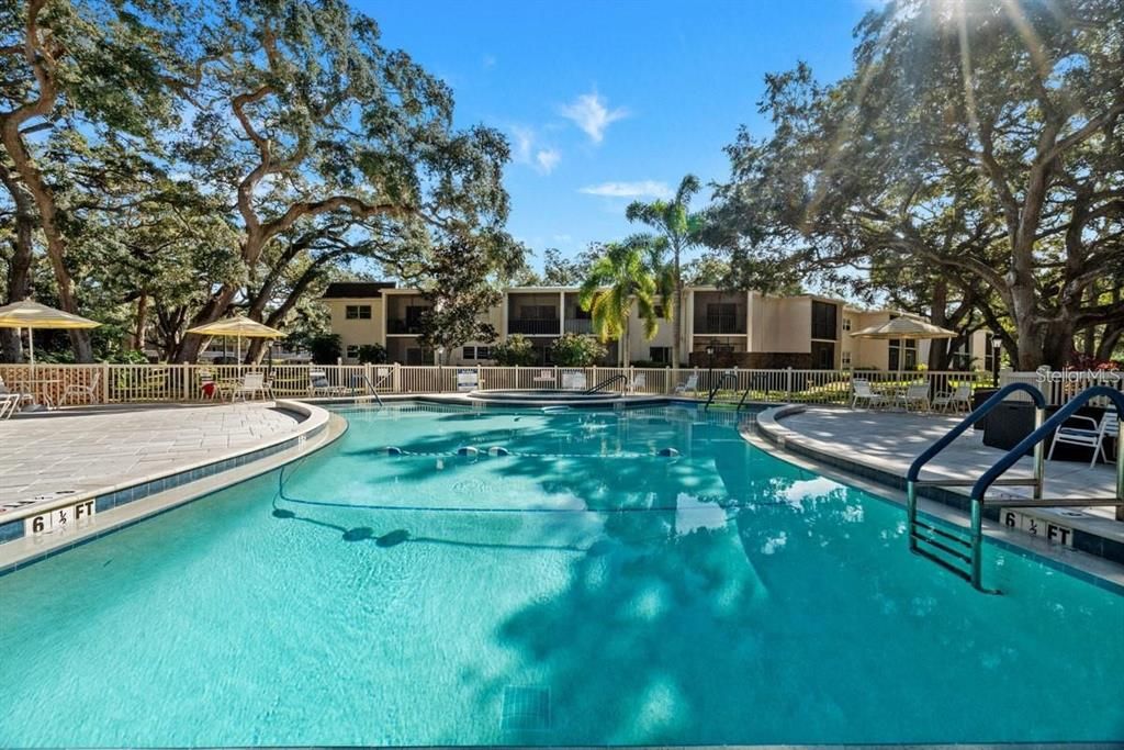 En Venta: $179,900 (2 camas, 2 baños, 1044 Pies cuadrados)