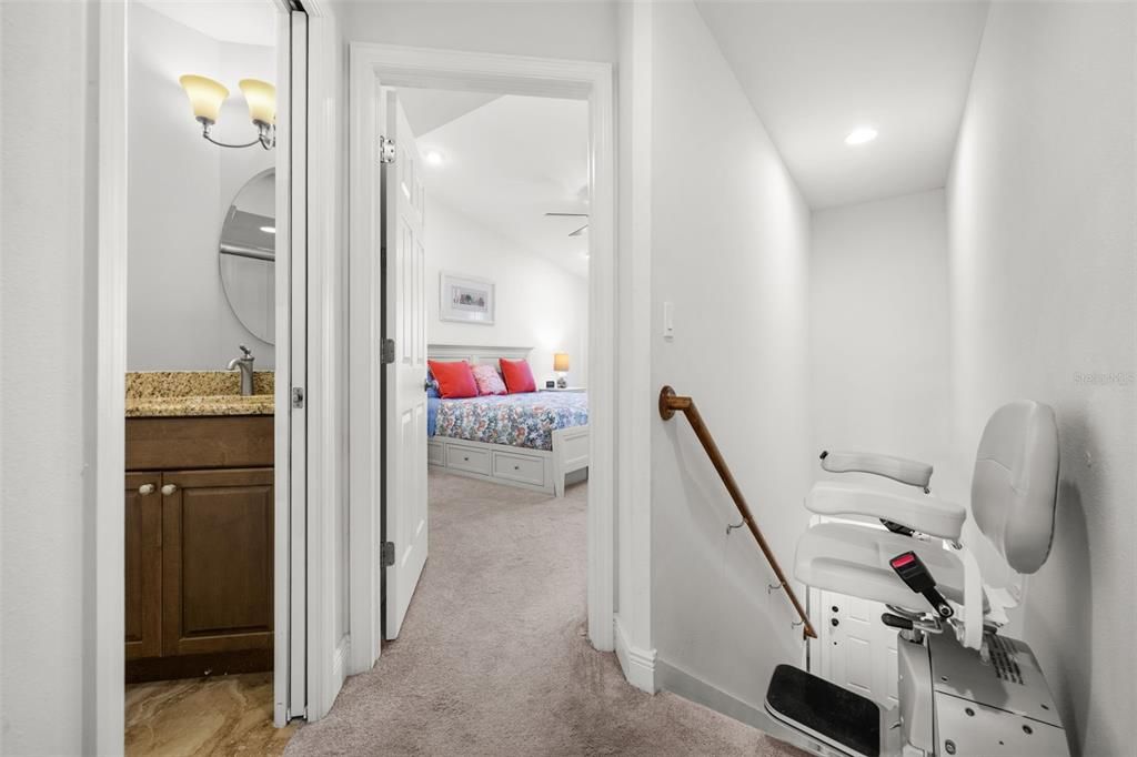 En Venta: $285,000 (2 camas, 2 baños, 1015 Pies cuadrados)